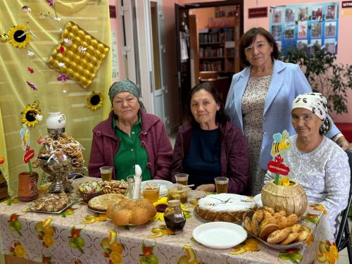 Монай авылында Бал Спасын билгеләп үткәннәр