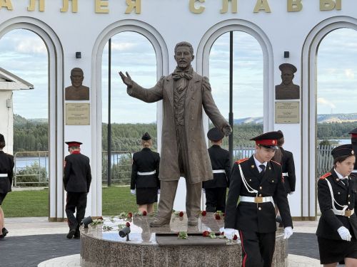 Мамадышта хәтер һәм горурлык символы -  Дан аллеясы ачылды