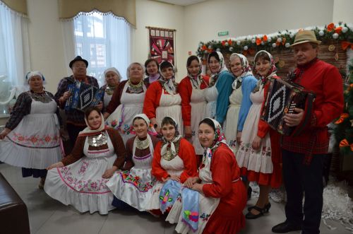 Кукмара һәм Мәлки керәшеннәре җырулары тупланган китапларның презентациясе