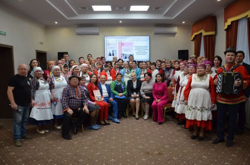 Кукмара һәм Мәлки керәшеннәре җырулары тупланган китапларның презентациясе