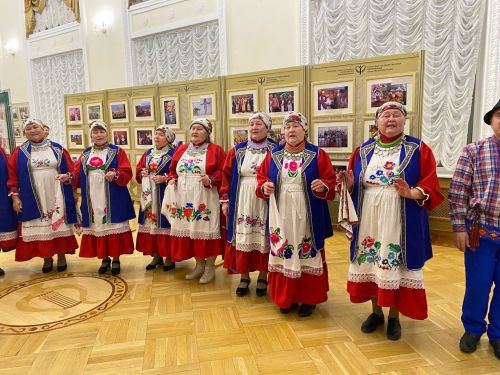 «Бәрмәнчек» ансамбленең юбилей концертыннан фоторепортаж