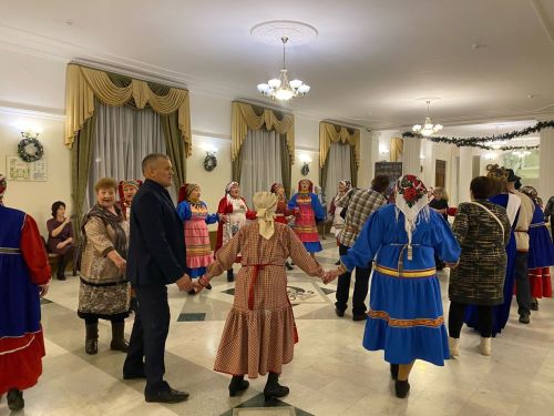 «Бәрмәнчек» ансамбленең юбилей концертыннан фоторепортаж