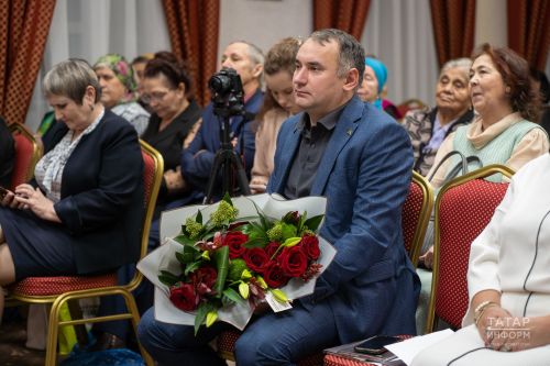Владимир Васильевның иҗат кичәсеннән фоторепортаж