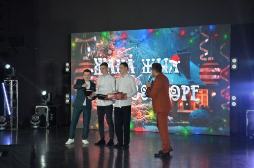 Керәшеннәрнең Яңа ел концертыннан фоторепортаж