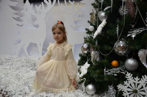 Балалар өчен Яңа ел бәйрәменнән фоторепортаж