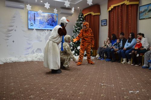 Балалар өчен Яңа ел бәйрәменнән фоторепортаж