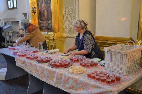 Алла Анасының Казан иконасы Соборында керәшенчә келәү