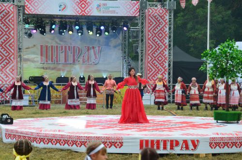 Зәйдә Кашка-тауда Питрау бәйрәме
