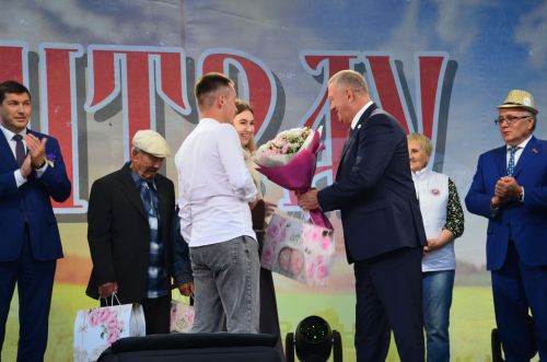 Зәйдә Кашка-тауда Питрау бәйрәме