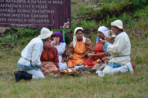 Зәйдә Кашка-тауда Питрау бәйрәме
