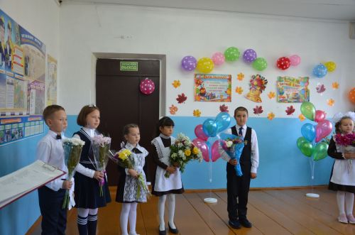 Бахта һәм Мөслим авылы мәктәпләрендә Белем бәйрәменнән фоторепортаж