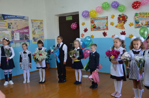 Бахта һәм Мөслим авылы мәктәпләрендә Белем бәйрәменнән фоторепортаж
