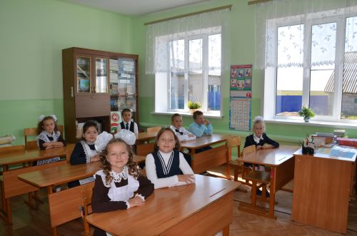 Бахта һәм Мөслим авылы мәктәпләрендә Белем бәйрәменнән фоторепортаж