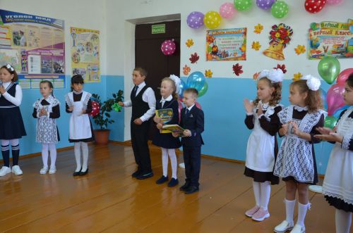 Бахта һәм Мөслим авылы мәктәпләрендә Белем бәйрәменнән фоторепортаж