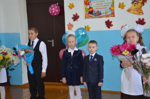 Бахта һәм Мөслим авылы мәктәпләрендә Белем бәйрәменнән фоторепортаж