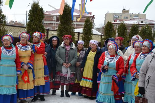 Май чабу бәйрәменнән фоторепортаж