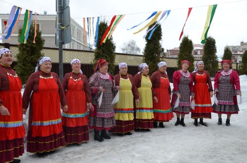Май чабу бәйрәменнән фоторепортаж