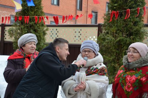 Май чабу бәйрәменнән фоторепортаж