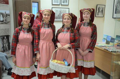 Лаеш керәшеннәре концертыннан фоторепортаж