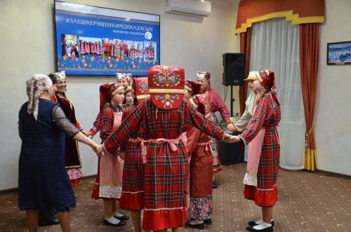 Лаеш керәшеннәре концертыннан фоторепортаж