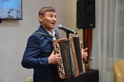 Владимир шагыйрьләренең поэзия кичәсеннән фоторепортаж