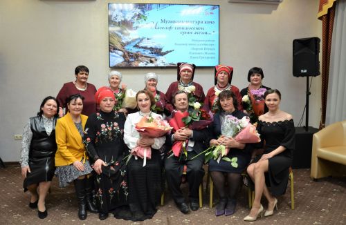 Владимир шагыйрьләренең поэзия кичәсеннән фоторепортаж