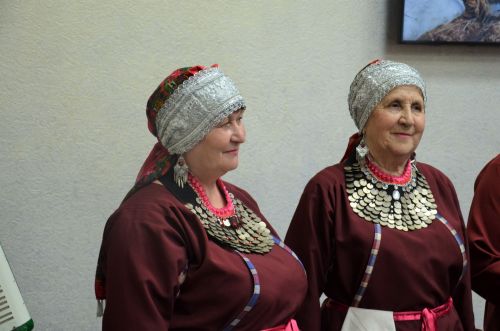 Владимир шагыйрьләренең поэзия кичәсеннән фоторепортаж