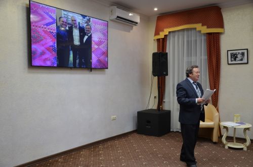 Владимир шагыйрьләренең поэзия кичәсеннән фоторепортаж
