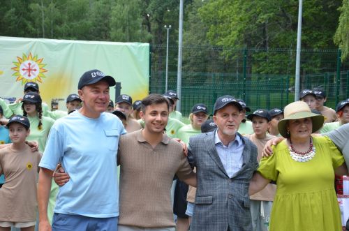«Айбагыр» этносменасын ябу тантанасыннан фоторепортаж