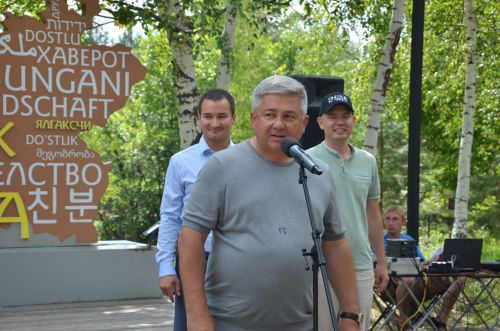 «Айбагыр» этносменасын ябу тантанасыннан фоторепортаж