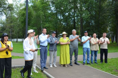 «Айбагыр» этносменасын ябу тантанасыннан фоторепортаж