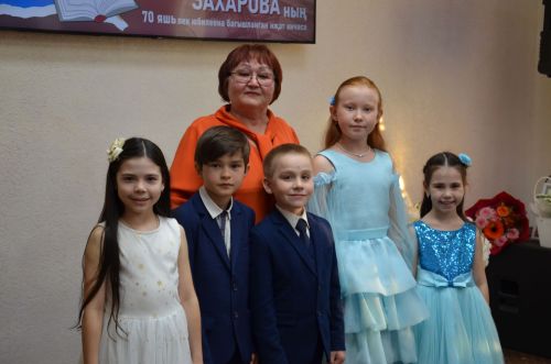 Шагыйрә Зинаида Захарованың иҗат кичәсе