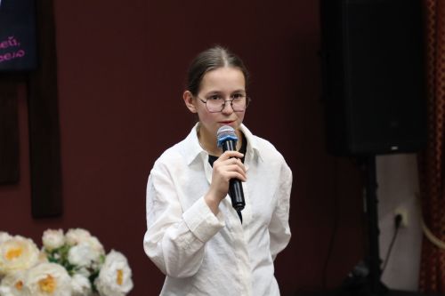Беренче курс студенты көне