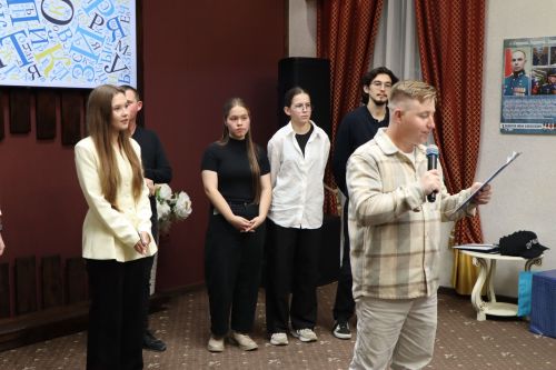 Беренче курс студенты көне
