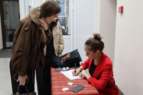 Беренче курс студенты көне