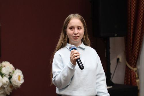 Беренче курс студенты көне