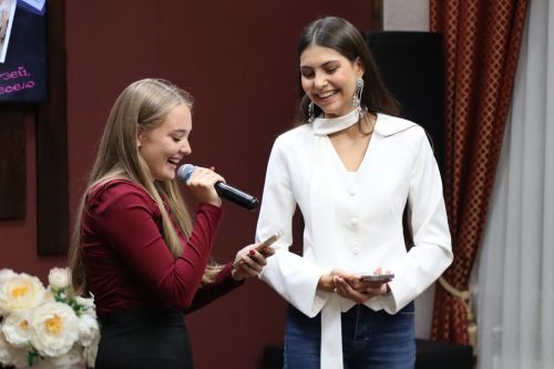 Беренче курс студенты көне