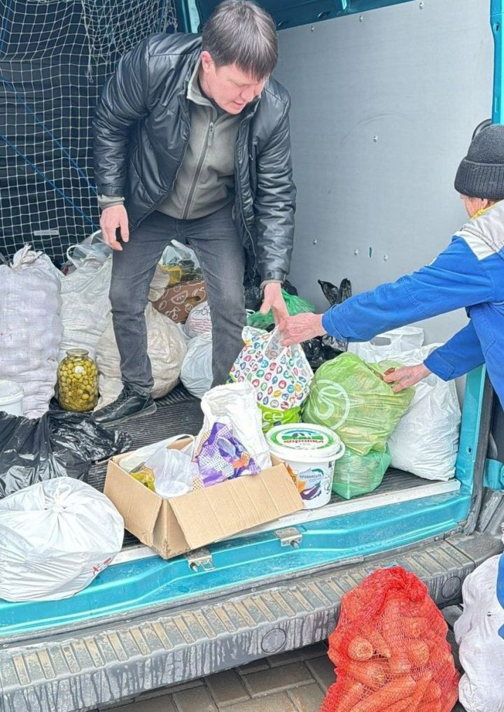 Дуртмунчинский СДК провел акцию по сбору продуктов для бойцов СВО