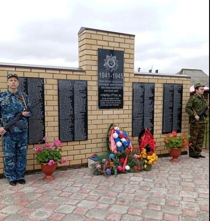 Кызыл Тауда һәйкәл ачылды