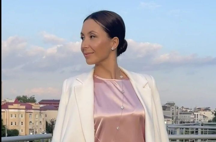 Алиса Әхмәтшина: «Зәвыклы киенү — хатын-кызның үзен ярату билгесе»