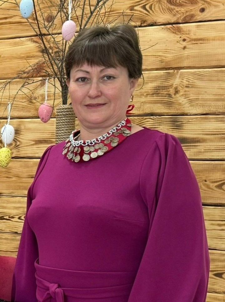 Надежда Юмагулова: «40-50 яшьләрдә чорда дуслыкның мәгънәсе үзгәрә»