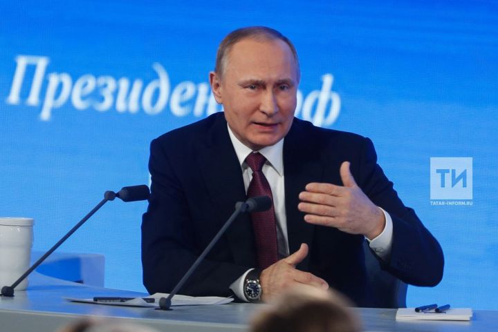 Владимир Путин Россиядә эшсезлекнең 4,8 процентка кадәр кимүен әйтте
