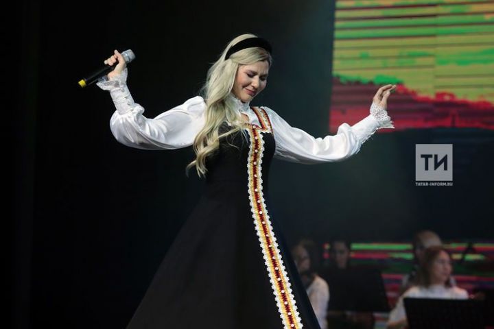 Татарстанның атказанган артисты Марина Карпованың концерты - видео