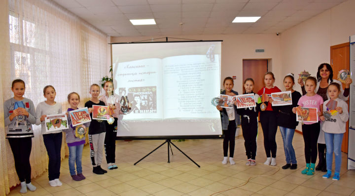 В поселке Татарстан провели для детей урок мужества ко Дню рождения комсомола