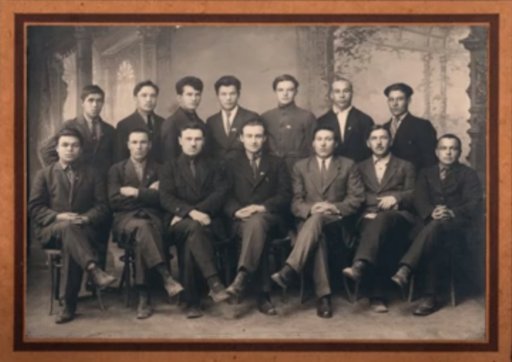В октябре 1917 года кряшены создали свое национальное общество «Кряшен»