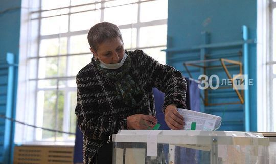 «За стабильную национальную политику»: в Казани проголосовала лидер кряшен