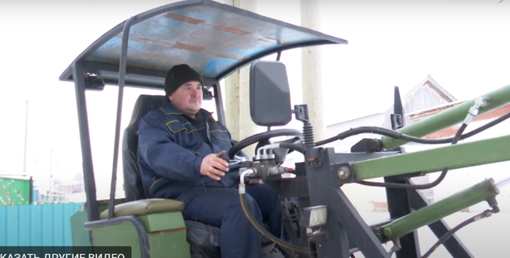 Мамадышский кулибин собирает мини-тракторы