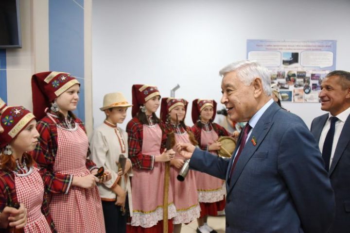 Председатель национально-культурной автономии кряшен Казани участвовала в выездном заседании Ассамблеи народов Татарстана