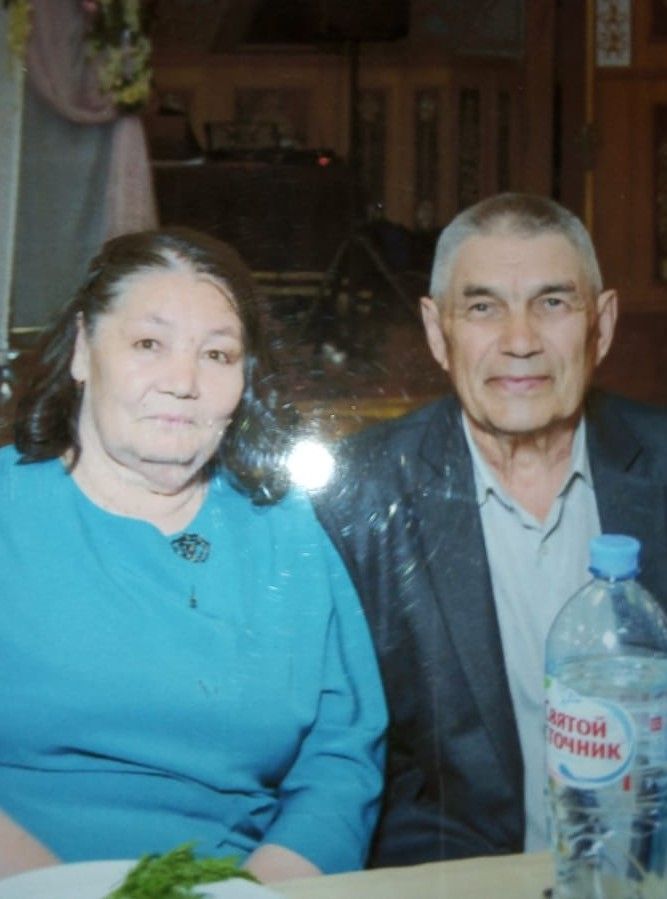 Тихо и мирно течет 53 год совместной жизни Захаровых