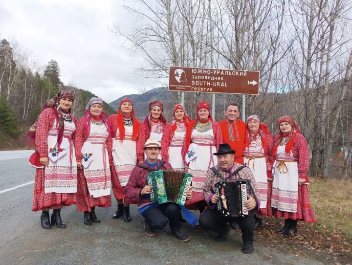 Сборный мамадышский ансамбль «Бәрәкәт» представил республику на Челябинском фестивале